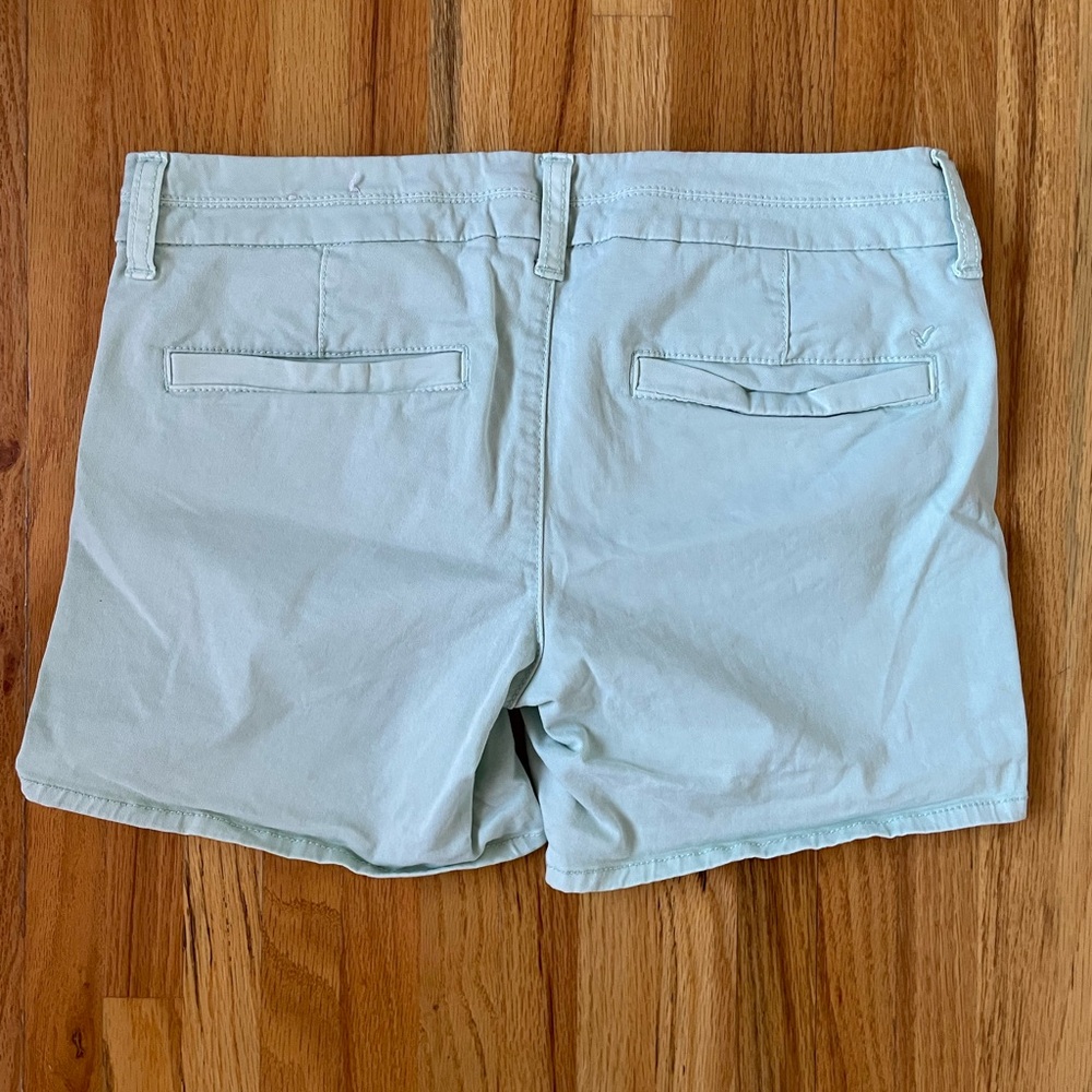 American Eagle - Women's Midi Light Green Shorts - Picture 4 of 6